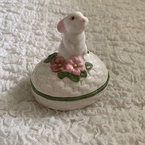 🧸❤️‍🔥BOGO SUMMER SALE ❤️‍🔥🧸 Ceramic White Bunny Small Trinket Box